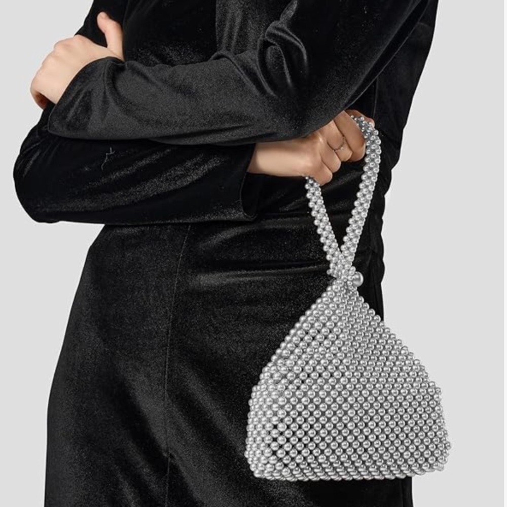 Elegant Pearl Beaded Handbag